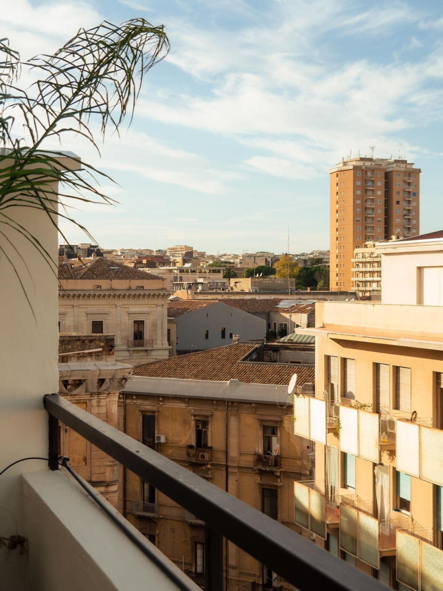 Taga Suites Aeroporto di Catania Fontana Rossa Esterno foto